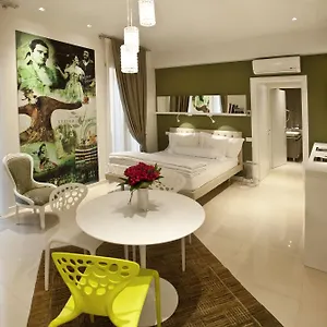 https://opera-relais-de-charme.hotelinveneto.com