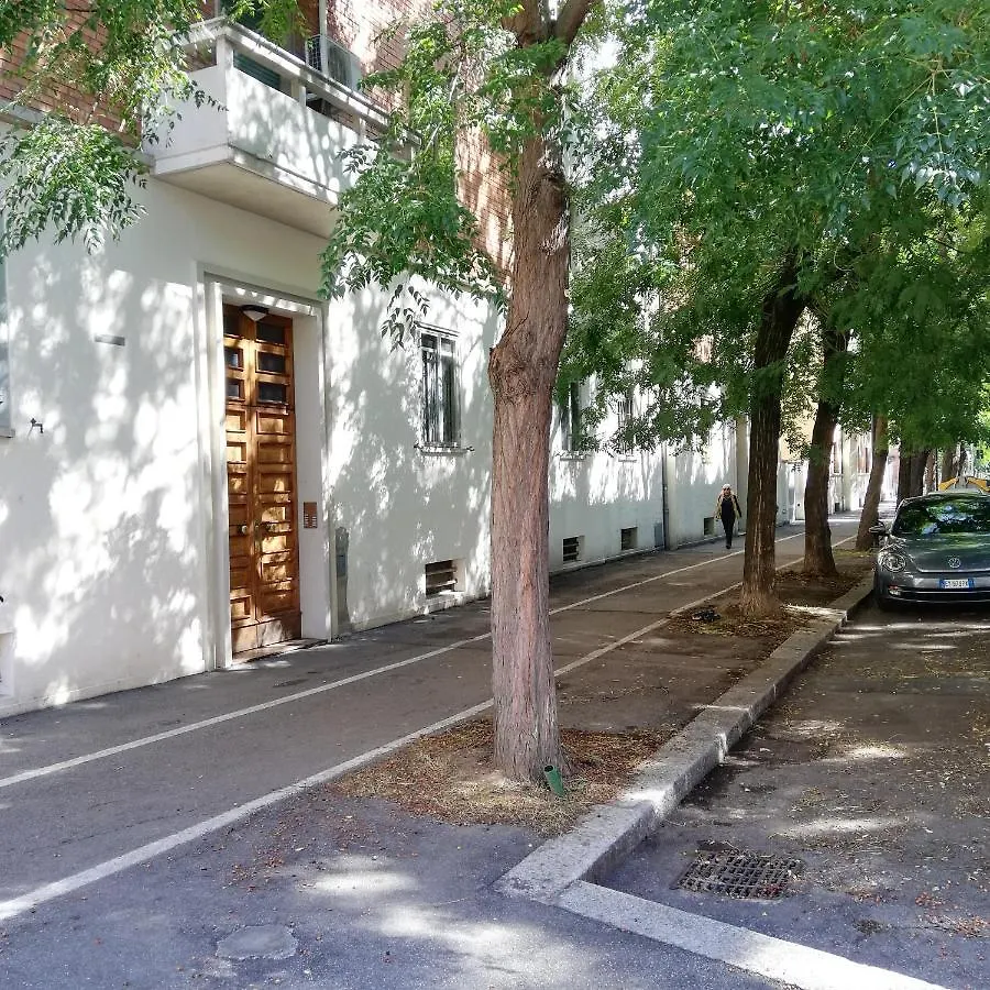بولونيا Bed And Breakfast Arcobaleno إيطاليا